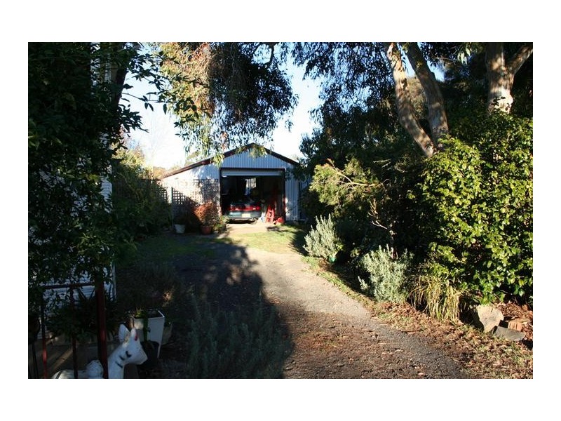 18 Stabback Street, Millthorpe NSW 2798