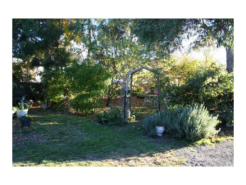 18 Stabback Street, Millthorpe NSW 2798