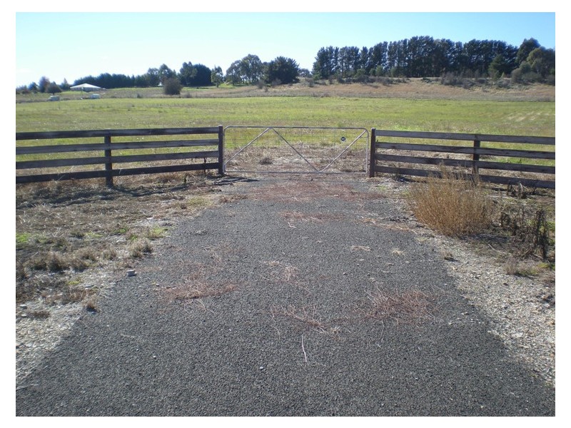 - Rossi Drive, Clifton Grove, Orange NSW 2800