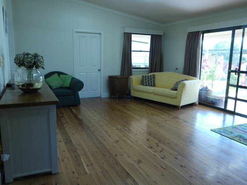 134 Adelaide Street, Blayney NSW 2799