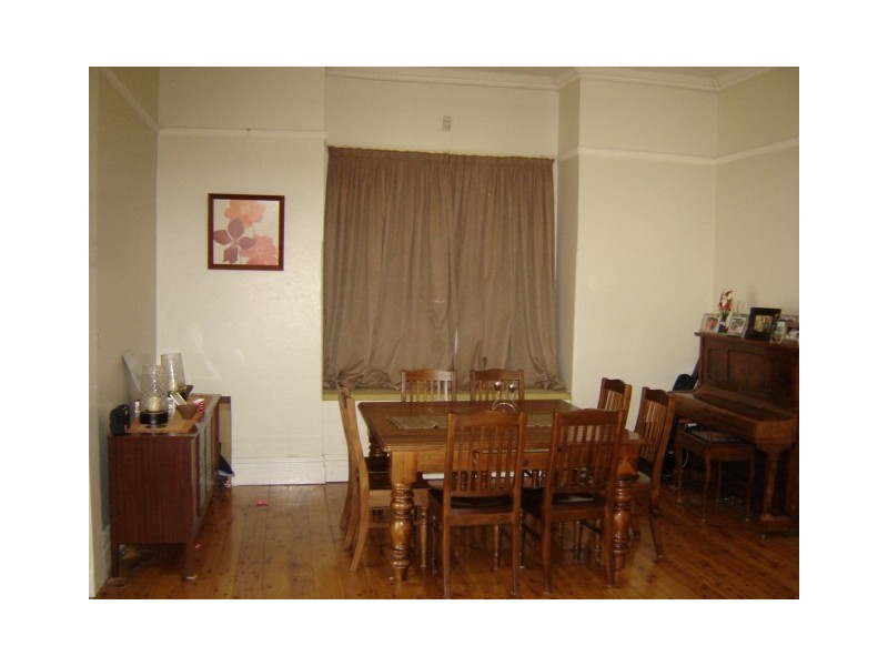 134 Adelaide Street, Blayney NSW 2799
