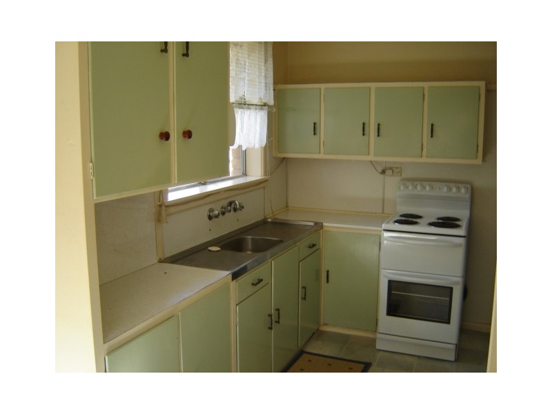 4 Gilchrist Street, Blayney NSW 2799