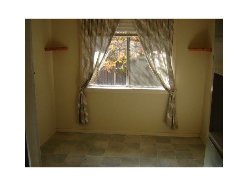 4 Gilchrist Street, Blayney NSW 2799