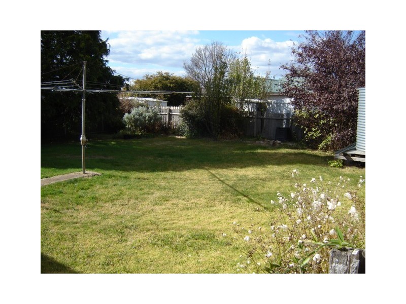 4 Gilchrist Street, Blayney NSW 2799