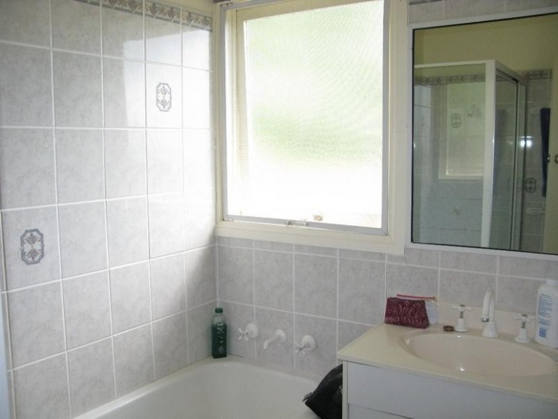 - Peabody Road, Molong NSW 2866