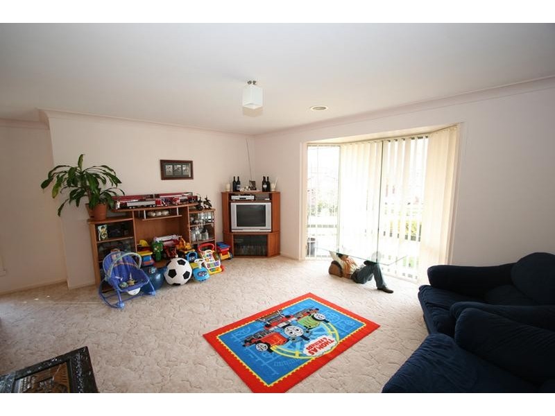 4 Betts Place, Orange NSW 2800