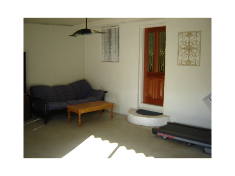 14 Torrens Street, Blayney NSW 2799