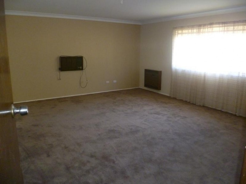 14 George Street, Molong NSW 2866