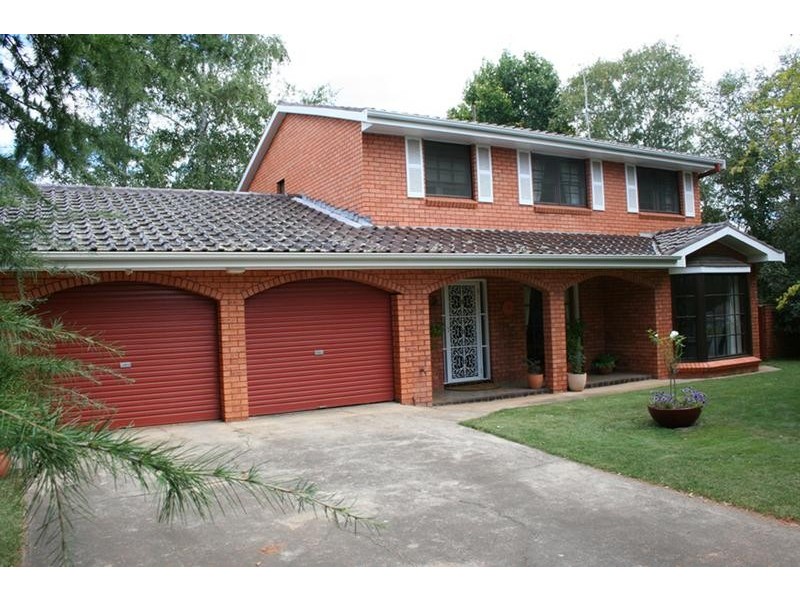 47 Coronation Drive, Orange NSW 2800