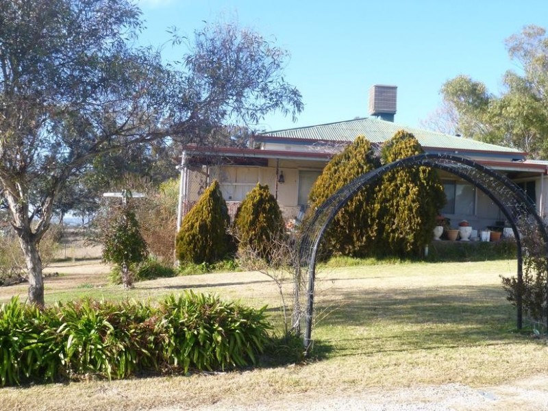 207 Banjo Patterson Way, Molong NSW 2866