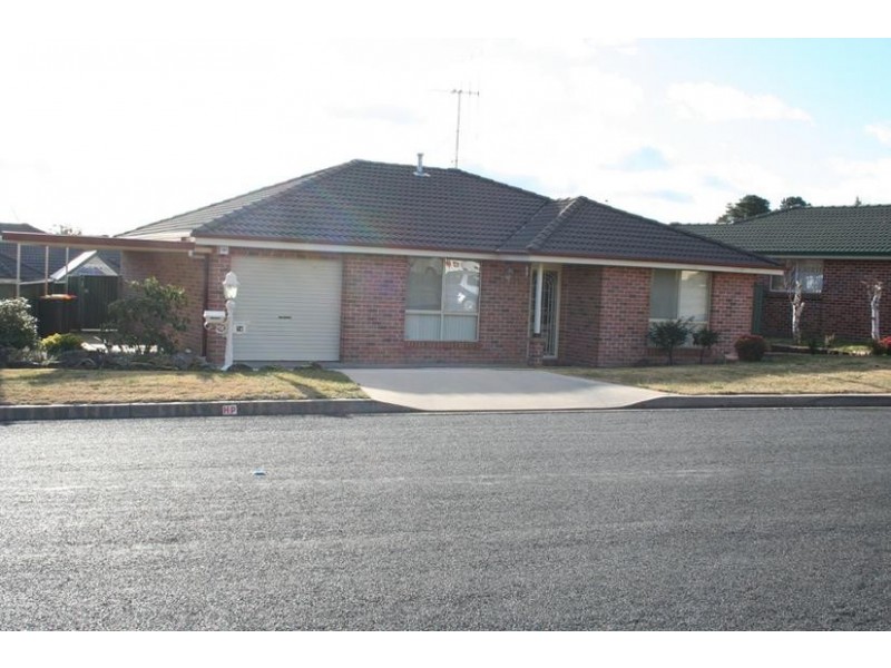 1a Coombes Place, Orange NSW 2800