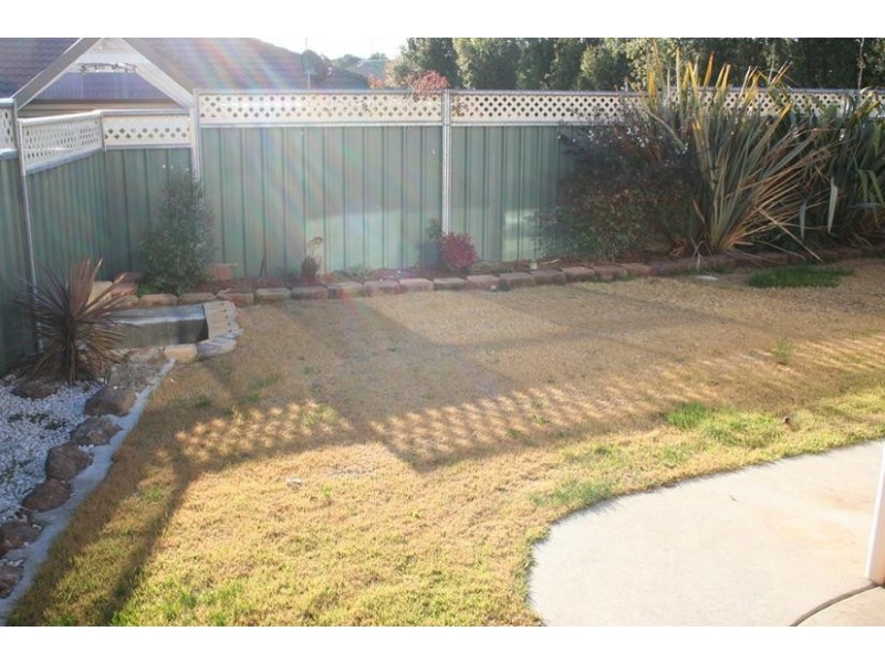 1a Coombes Place, Orange NSW 2800