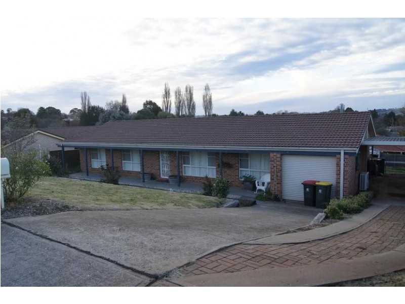 28 Polona Street, Blayney NSW 2799