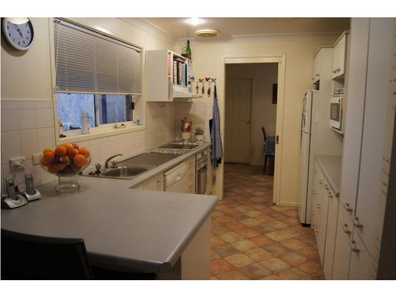 28 Polona Street, Blayney NSW 2799