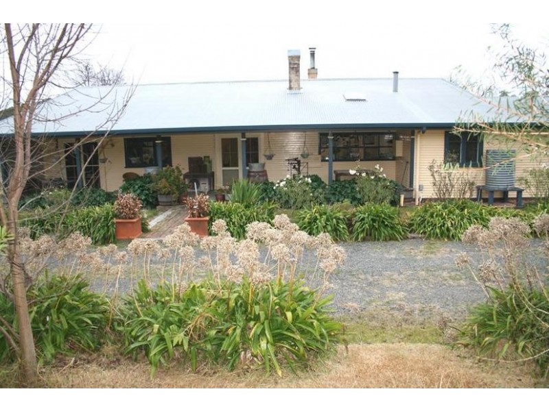 1029 Long Point Road, Orange NSW 2800