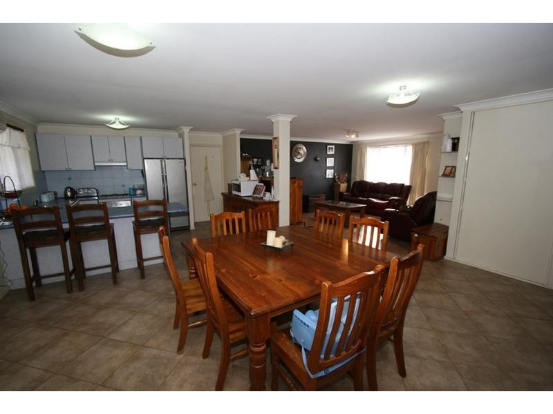 31 Quinlan Run, Orange NSW 2800