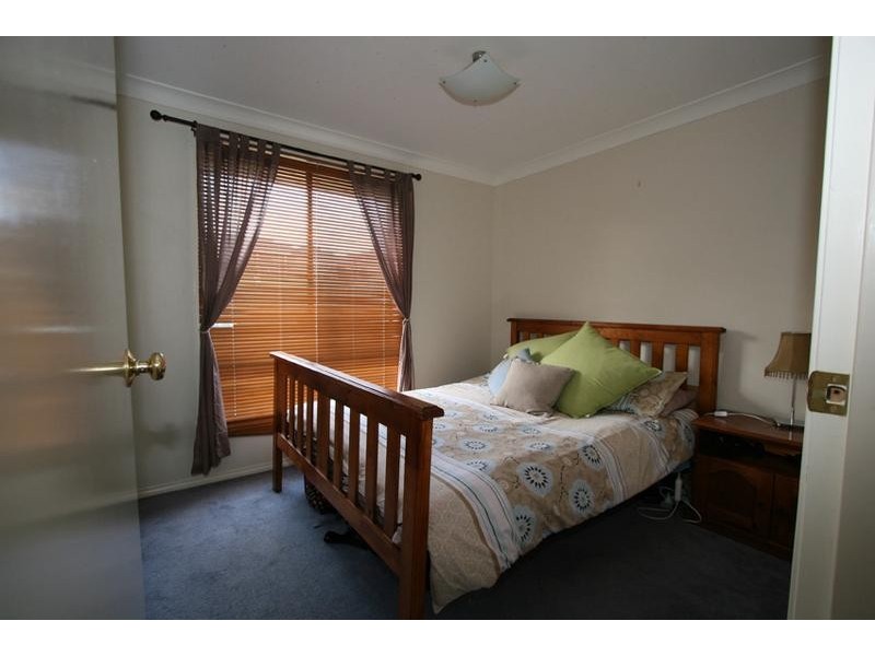 31 Quinlan Run, Orange NSW 2800