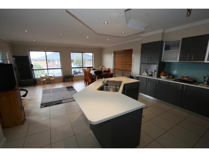 5 Whitney Place, Orange NSW 2800