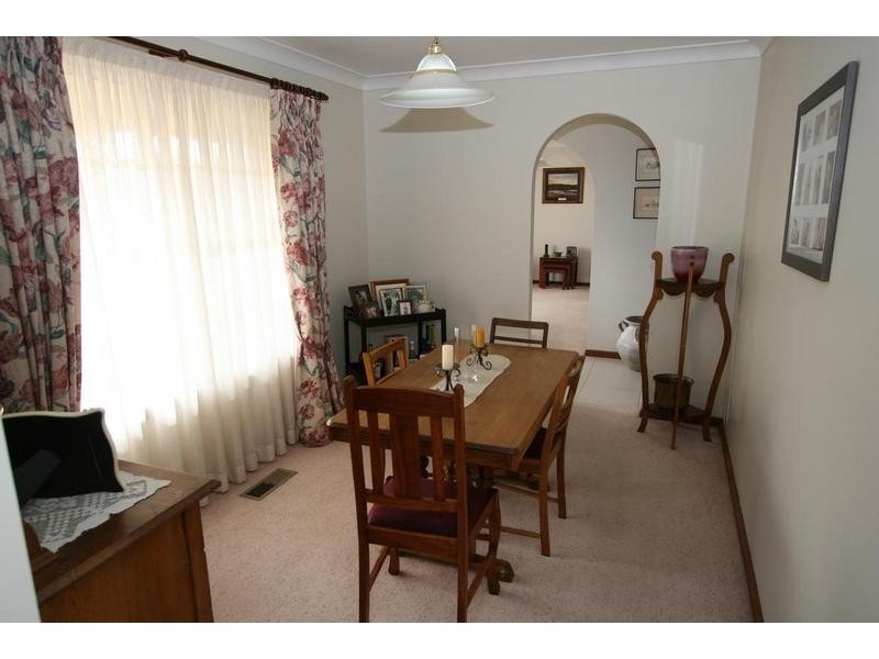 219 Hill Street, Orange NSW 2800