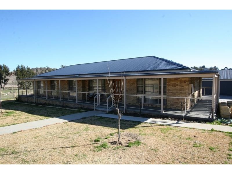 25 Stuart Street, Molong NSW 2866