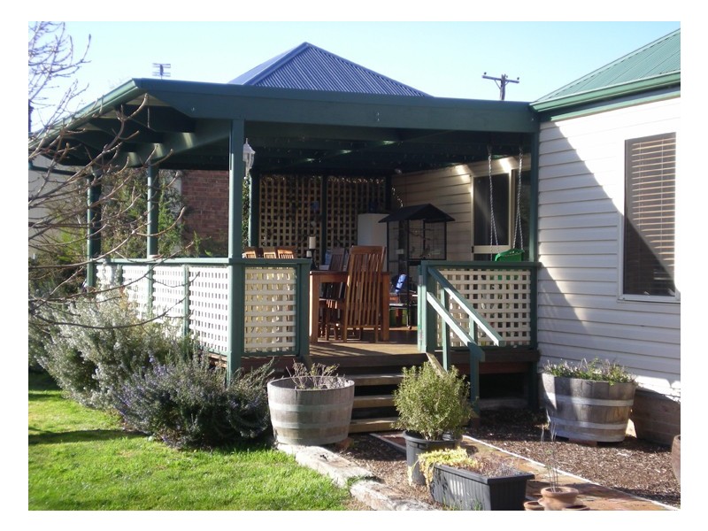 11 Crowson Street, Millthorpe NSW 2798