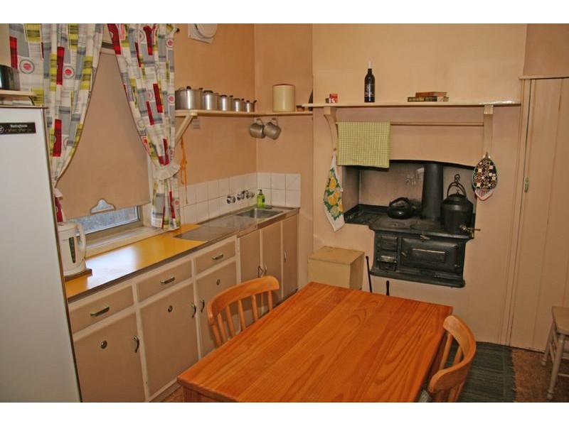 98 Clinton Street, Orange NSW 2800