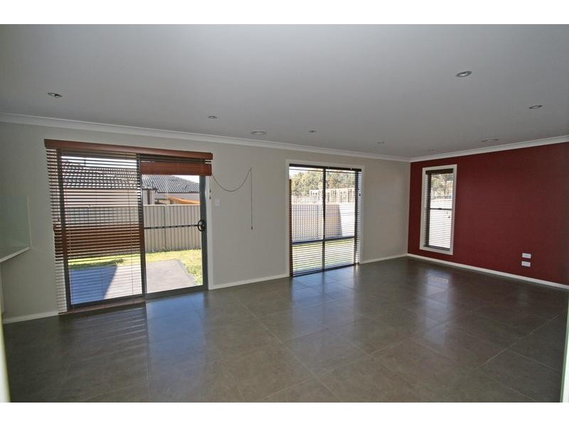 4 Ruby Street, Orange NSW 2800