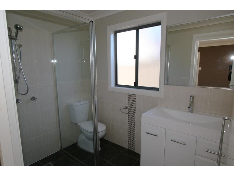 4 Ruby Street, Orange NSW 2800