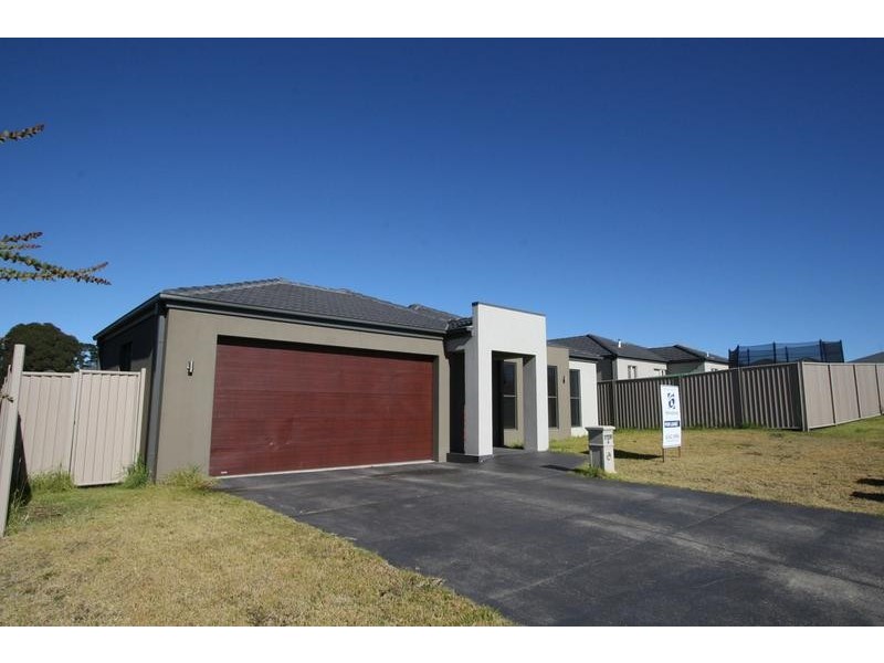 4 Ruby Street, Orange NSW 2800