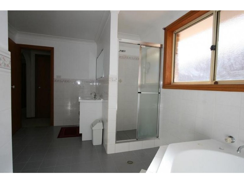 1 Sunset Place, Orange NSW 2800