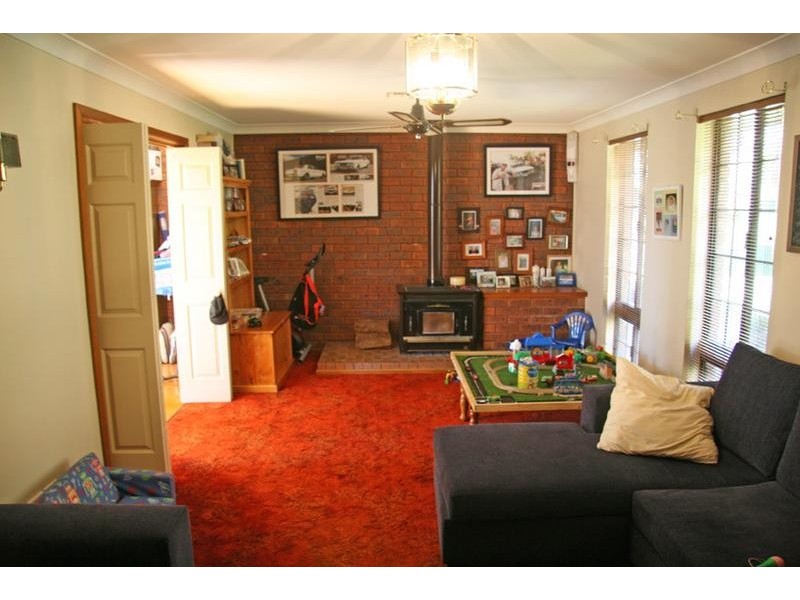 32 Sundew Circuit, Orange NSW 2800