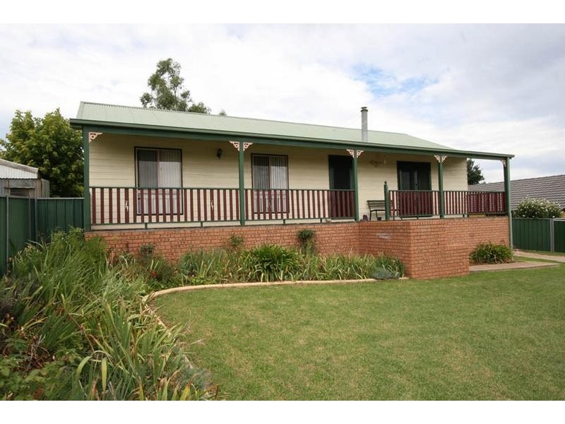 66 Molong Street, Molong NSW 2866