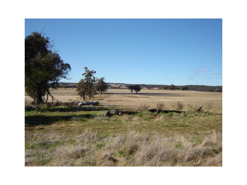 90 Sunset Hills Road, Neville NSW 2799