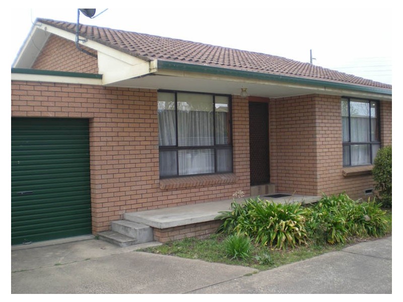2/1 Bletchington, Orange NSW 2800