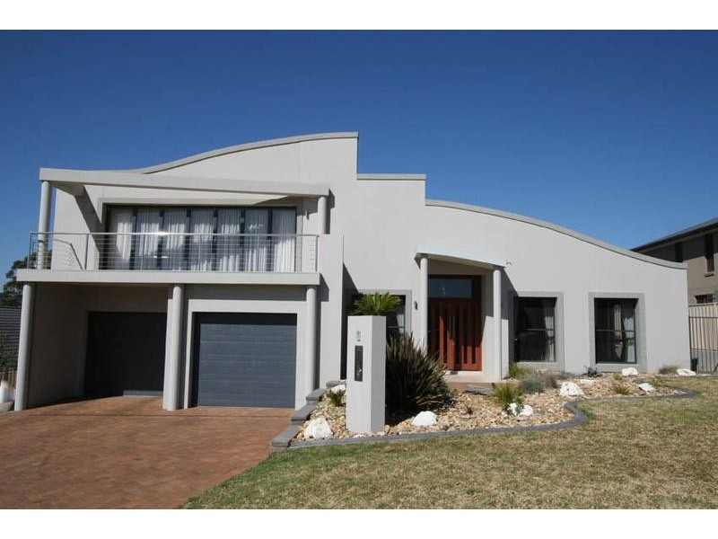 3 Claremont Way, Orange NSW 2800