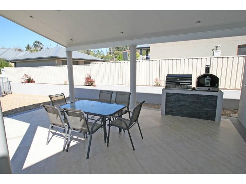 3 Claremont Way, Orange NSW 2800