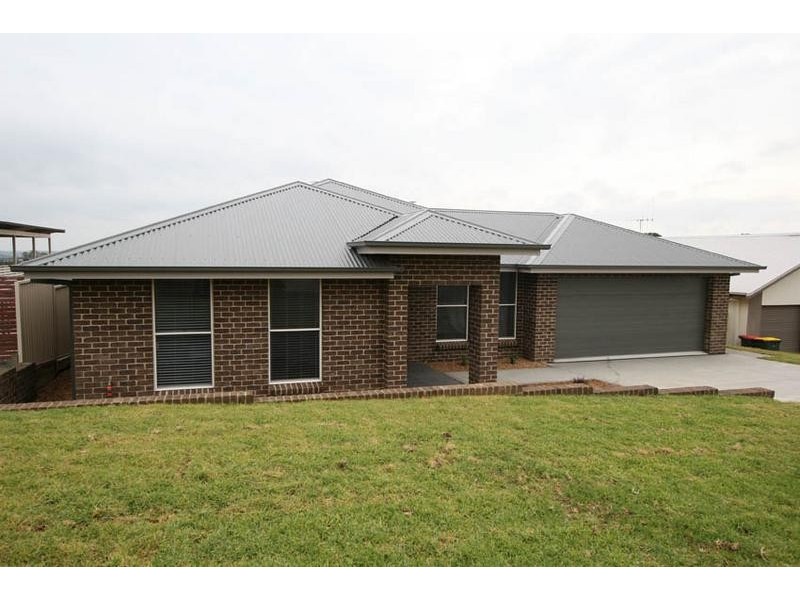 26 Terry Turner Drive, Orange NSW 2800