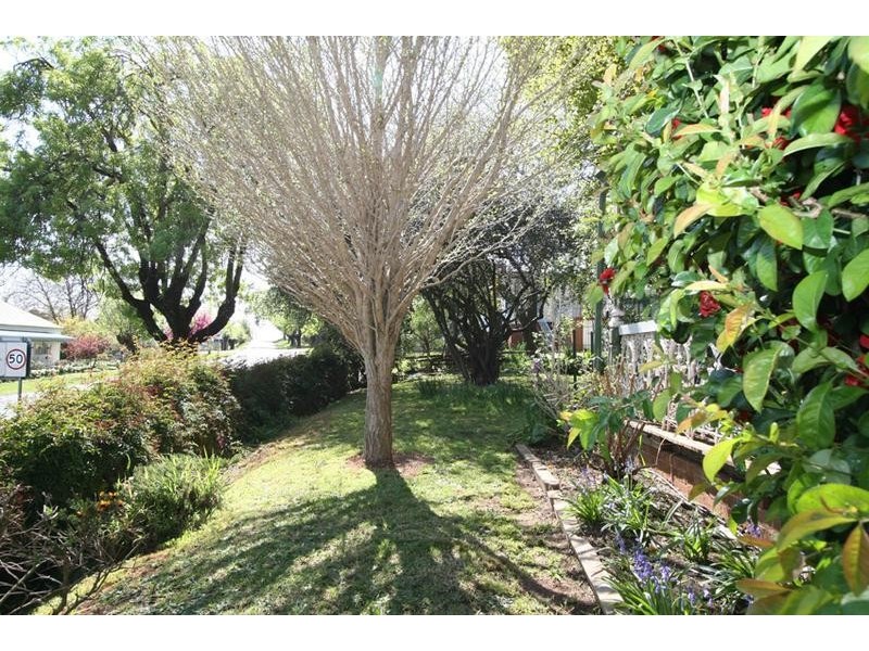 52 Victoria Street, Millthorpe NSW 2798