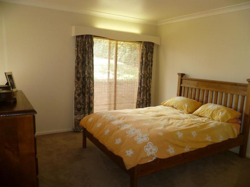 15 Lee Street, Molong NSW 2866