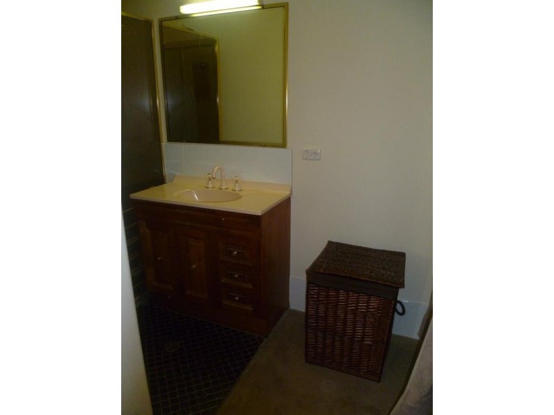 15 Lee Street, Molong NSW 2866