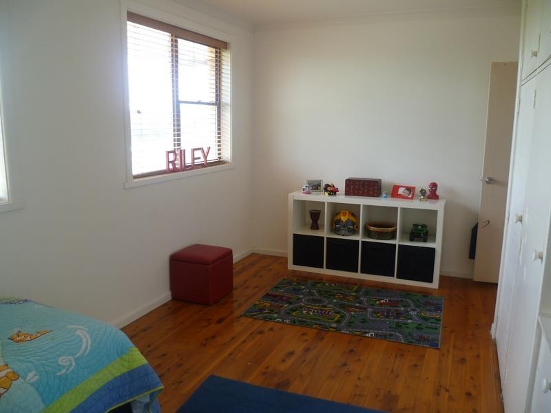 15 Lee Street, Molong NSW 2866