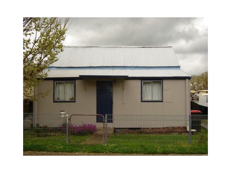 68 Osman Street, Blayney NSW 2799