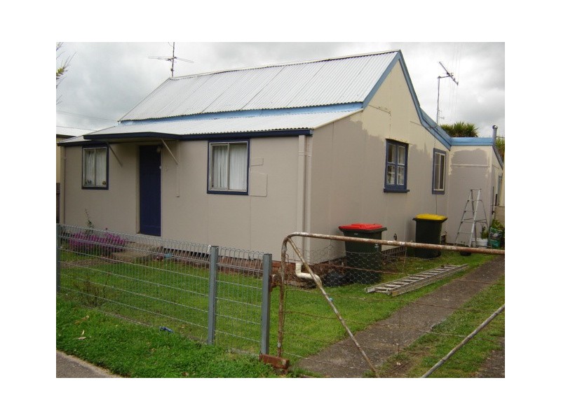 68 Osman Street, Blayney NSW 2799