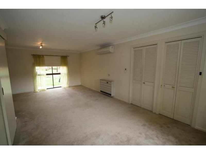 6 Grevillea Street, Orange NSW 2800