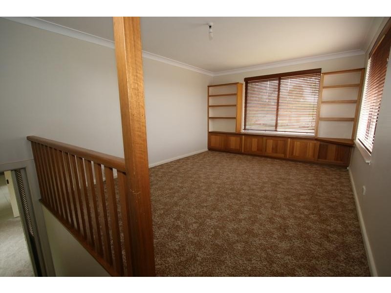 6 Grevillea Street, Orange NSW 2800