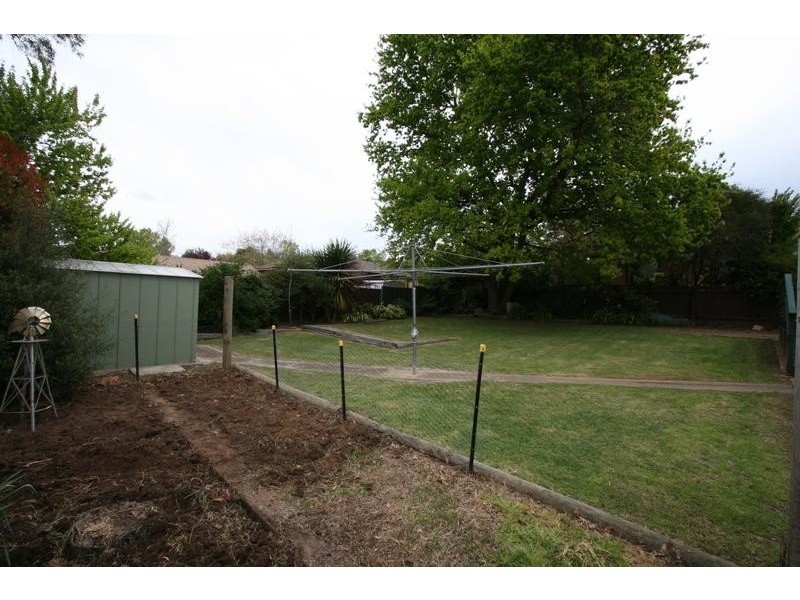 6 Grevillea Street, Orange NSW 2800