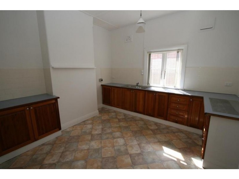 101 Moulder Street, Orange NSW 2800
