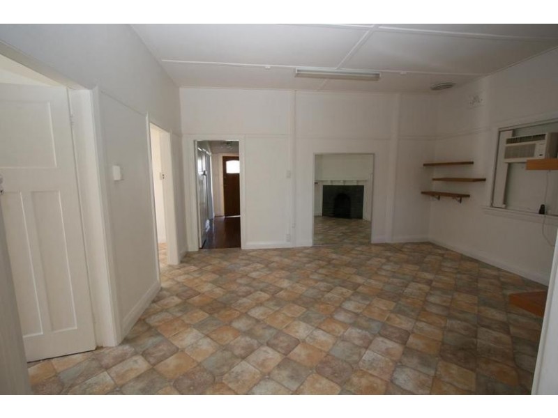 101 Moulder Street, Orange NSW 2800