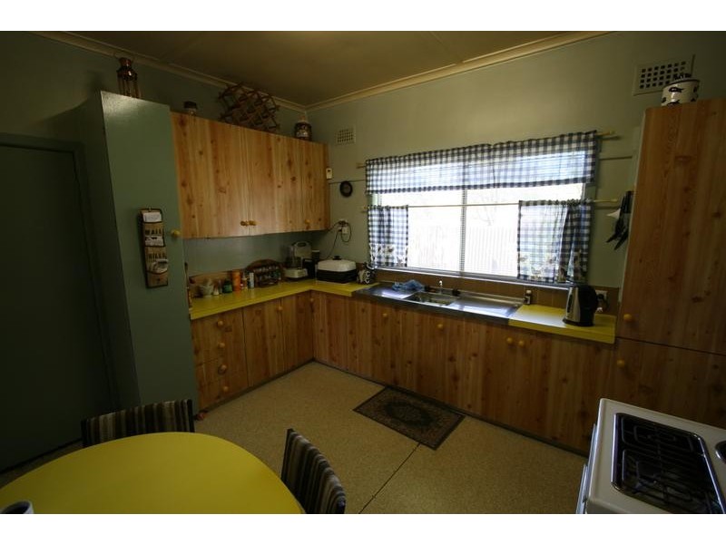 44 Park Street, Orange NSW 2800