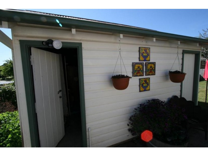 232 March Street, Orange NSW 2800